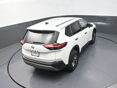 Used 2023 Nissan Rogue S FWD image 20