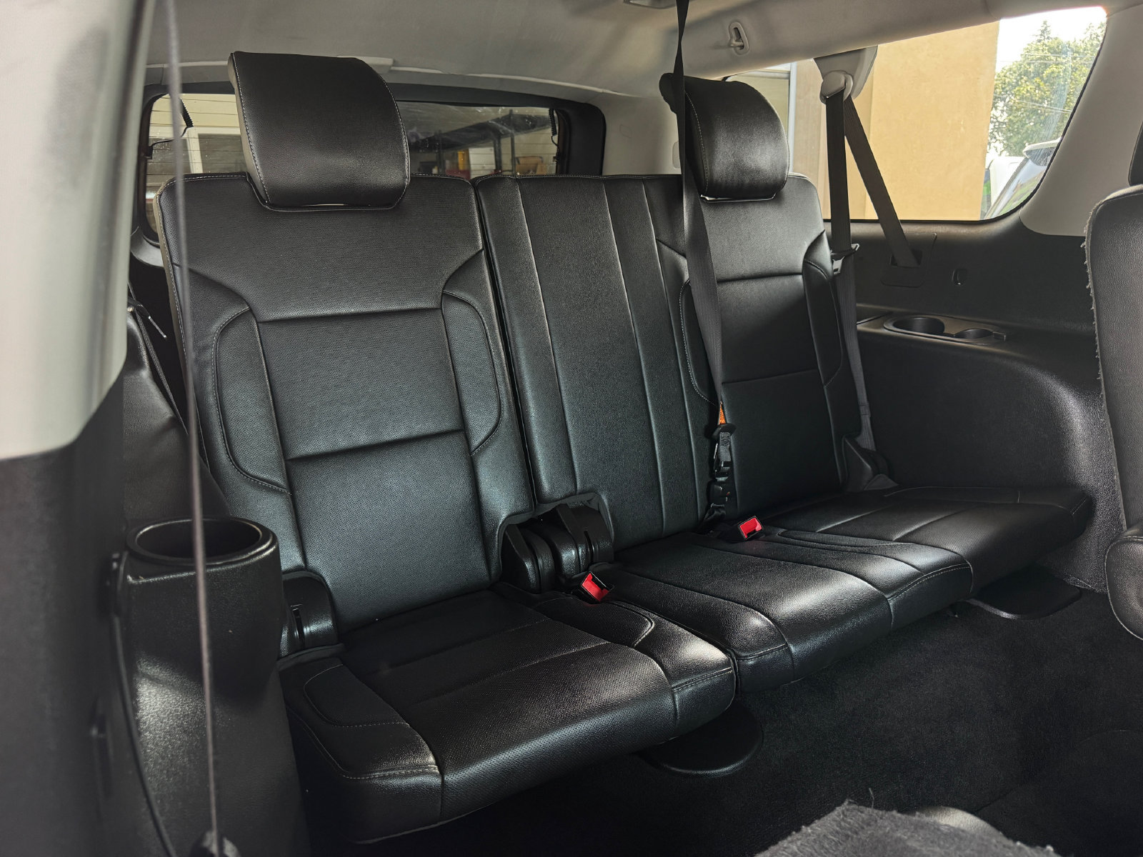 Used 2018 Chevrolet Suburban Premier RWD image 22