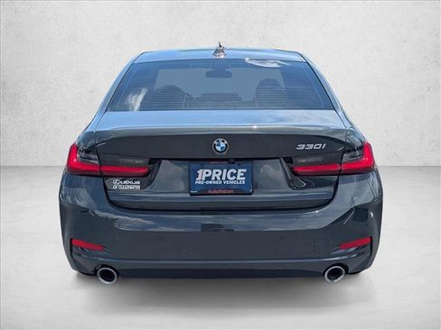 Used 2024 BMW 330i Sedan w/ Premium Package RWD image 7