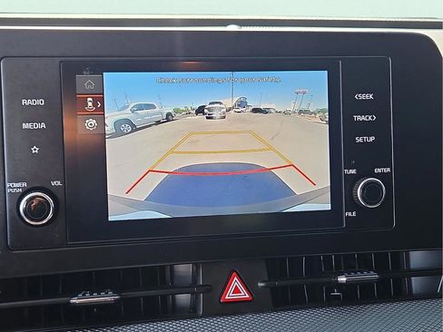 Used 2024 Kia Sportage LX FWD image 14