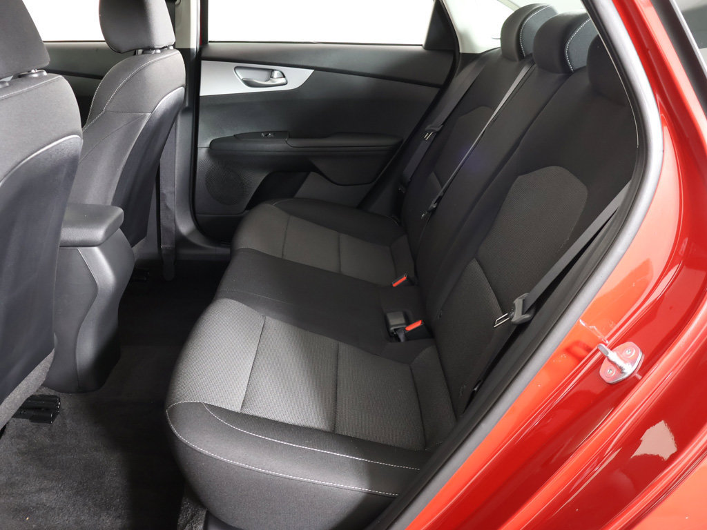 Certified 2024 Kia Forte LXS w/ LXS Technology Package FWD image 31