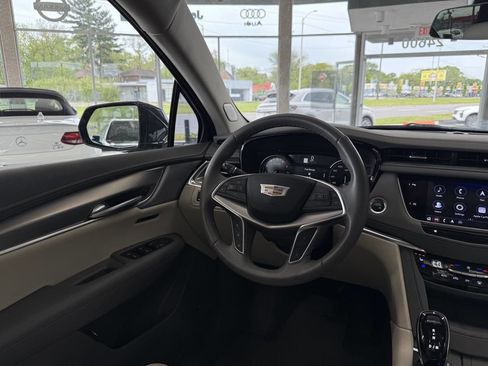 Used 2024 Cadillac XT5 Premium Luxury image 40