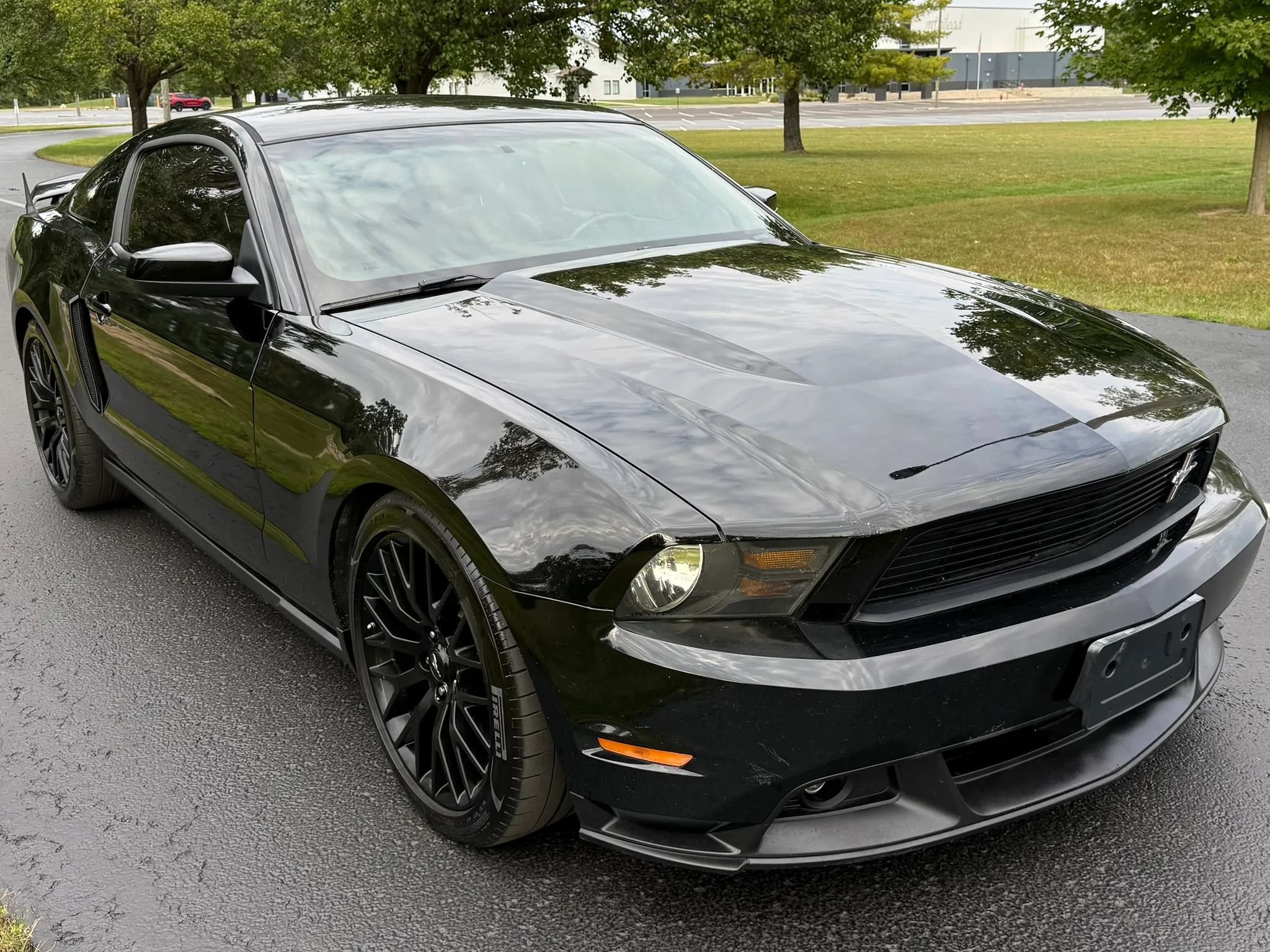 Used 2012 Ford Mustang GT Premium RWD image 6