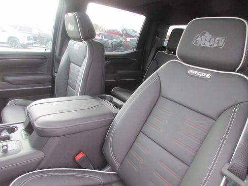 New 2026 GMC Sierra 1500 AT4X w/ AT4X AEV Edition image 14