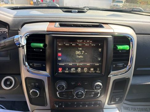 Used 2017 RAM 2500 Laramie AWD/4WD image 19