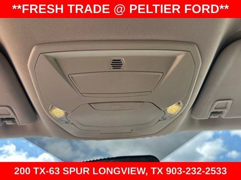 Used 2017 Ford Escape SE w/ Equipment Group 201A FWD image 15