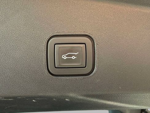Used 2024 Cadillac Lyriq Sport w/ LPO, Floor Liner Package AWD/4WD image 18