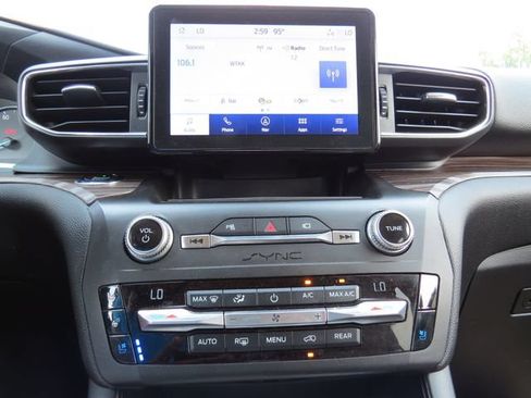 Used 2020 Ford Explorer Limited RWD image 15