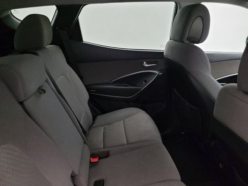 Used 2018 Hyundai Santa Fe Sport FWD image 19