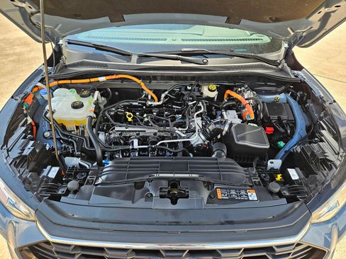 Certified 2025 Ford Escape ST-Line w/ Equipment Group 301A FWD image 34