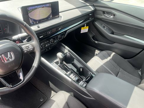 Used 2024 Honda Accord Sport image 16