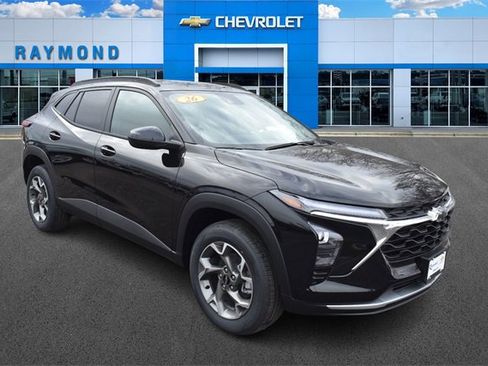 New 2026 Chevrolet Trax LT w/ LT Convenience Package image 1