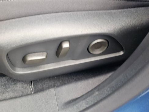 New 2026 Chevrolet Equinox LT w/ Convenience Package II image 23