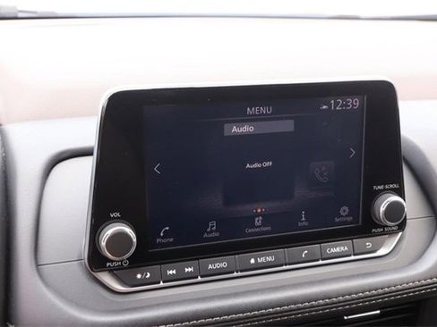 Certified 2023 Nissan Rogue SV image 14