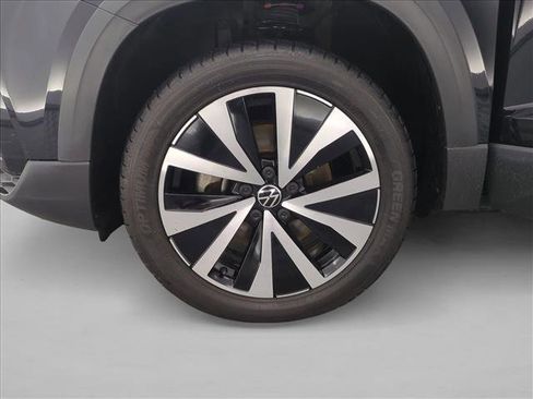 Used 2022 Volkswagen Taos SE AWD/4WD image 26