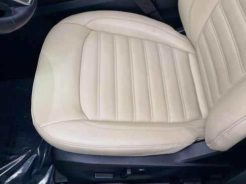 Used 2023 Ford Edge SEL w/ Convenience Package AWD/4WD image 19