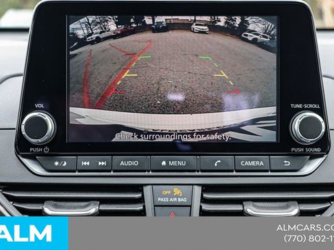 Used 2025 Nissan Altima 2.5 SV image 29