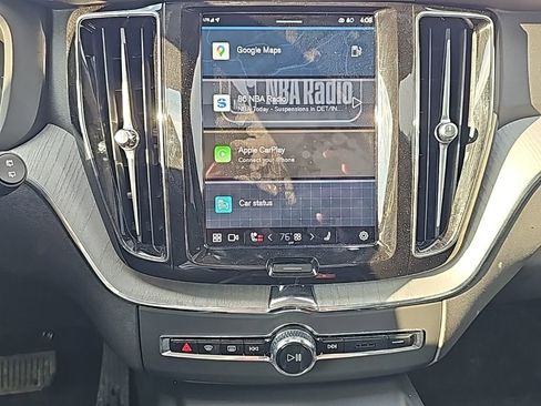 Certified 2025 Volvo XC60 B5 Plus image 5