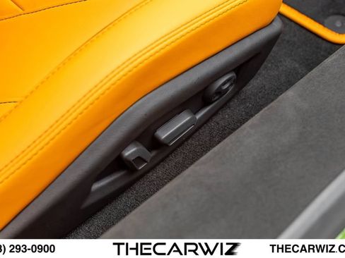 Used 2024 Lamborghini Huracan Tecnica RWD image 97