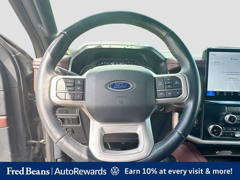 Used 2022 Ford Expedition Limited AWD/4WD image 15