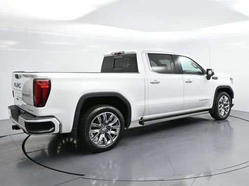 Used 2023 GMC Sierra 1500 Denali w/ Denali Reserve Package AWD/4WD image 7