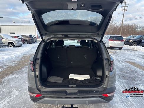Used 2024 Hyundai Tucson Limited image 32
