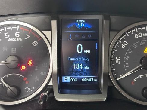 Used 2023 Toyota Tacoma SR5 AWD/4WD image 24