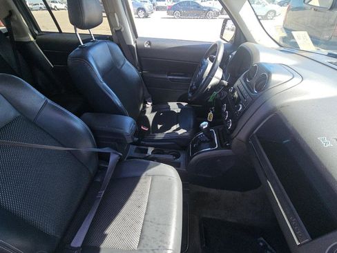 Used 2016 Jeep Patriot Sport w/ Power Value Group image 8