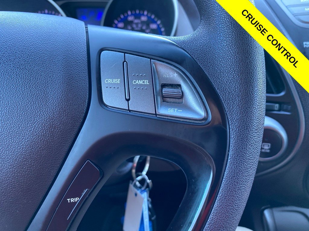 Used 2015 Hyundai Tucson GLS w/ Option Group 02 FWD image 10