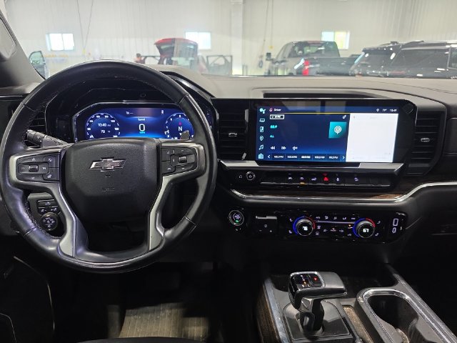 Used 2024 Chevrolet Silverado 1500 RST w/ All Star Edition Plus AWD/4WD image 5