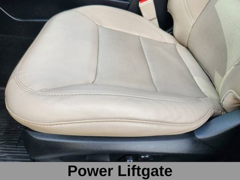 Used 2021 Ford Explorer Limited w/ Hybrid Equipment Group 310A image 12