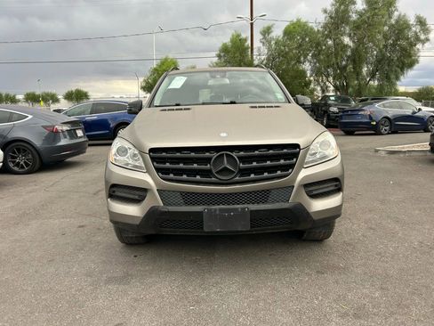 Used 2015 Mercedes-Benz ML 350 2WD w/ Premium 1 Package image 2