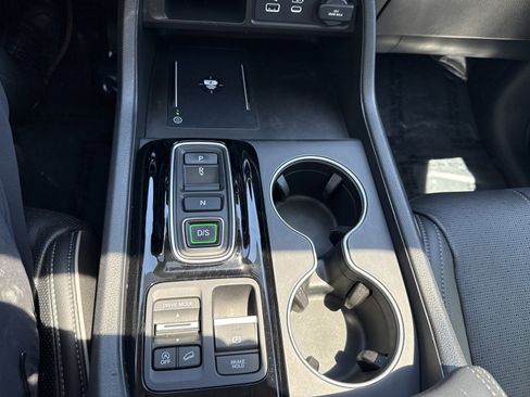 Used 2023 Honda Pilot Elite image 21