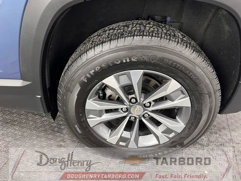 Used 2025 Chevrolet Equinox LT FWD image 23
