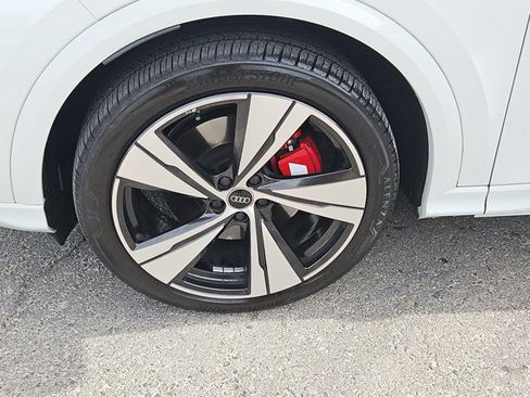 Used 2025 Audi SQ5 Premium Plus image 25