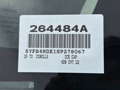 Used 2025 Toyota Corolla LE w/ LE Premium Package FWD image 31