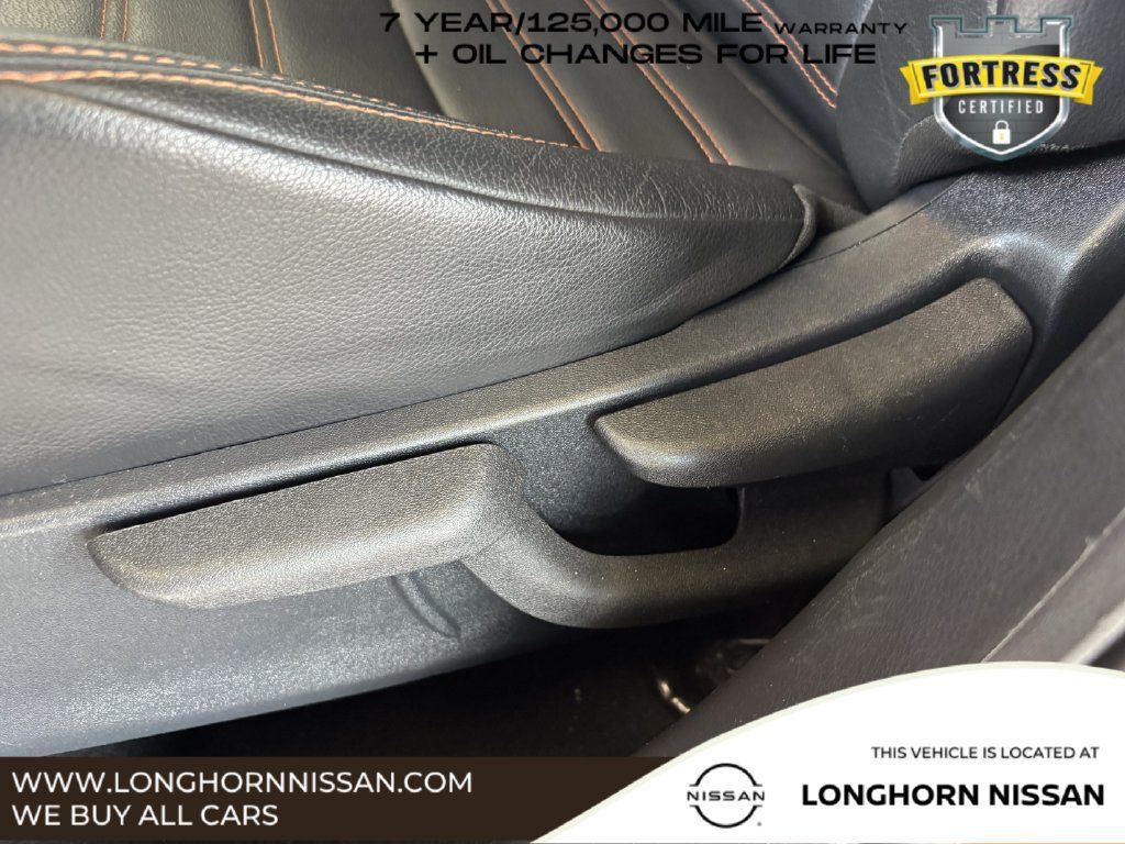 Used 2020 Nissan Kicks SR w/ SR Premium Package FWD image 23