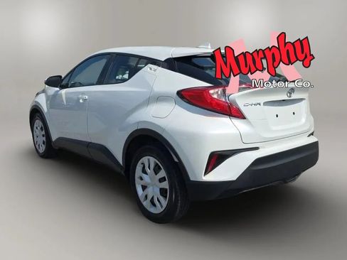 Used 2021 Toyota C-HR LE FWD image 6