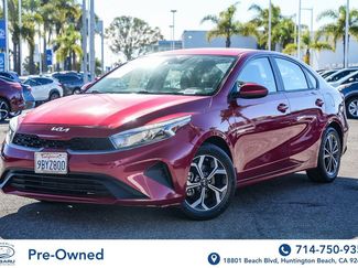 Used 2023 Kia Forte LXS video 1