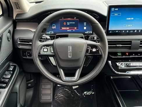 New 2025 Lincoln Corsair Reserve w/ Equipment Group 202A image 13