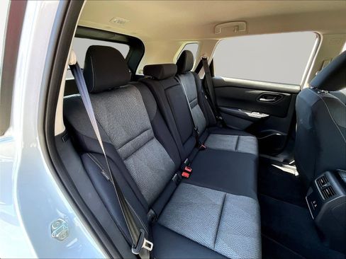 Certified 2026 Nissan Rogue SV AWD/4WD image 25