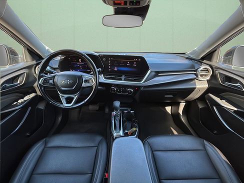 Used 2024 Chevrolet Trax ACTIV w/ Sunroof Package image 25