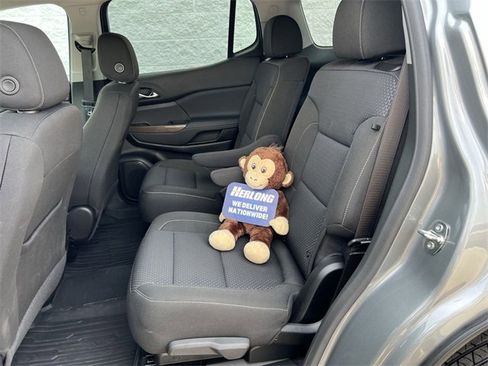 Used 2023 GMC Acadia SLE w/ Driver Convenience Package image 23