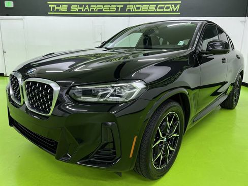 Used 2022 BMW X4 xDrive30i w/ M Sport Package 2 AWD/4WD image 5