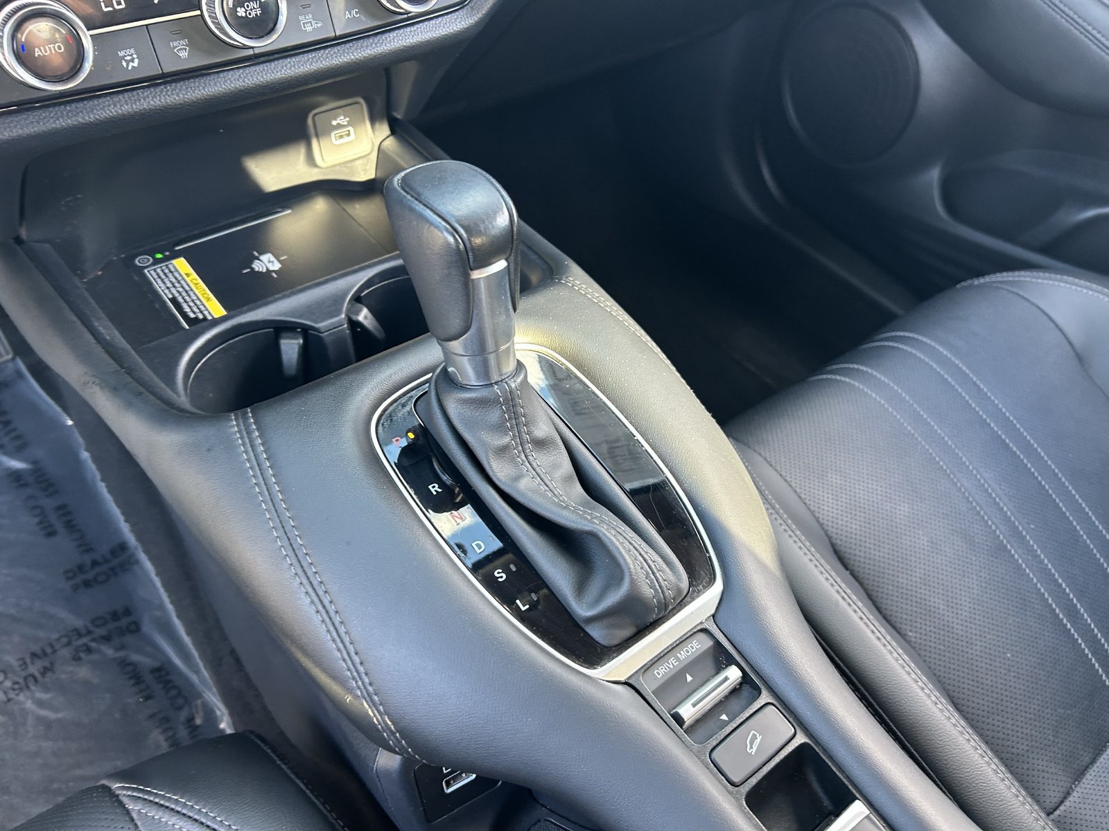 Used 2023 Honda HR-V EX-L image 30