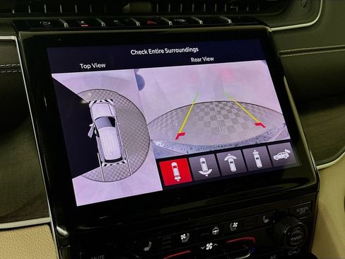 Certified 2025 Jeep Grand Cherokee L Limited w/ Luxury Tech Group II image 22