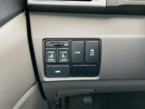 Used 2015 Honda Odyssey EX-L image 28
