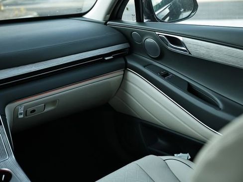 New 2026 Genesis GV80 2.5T Prestige image 28