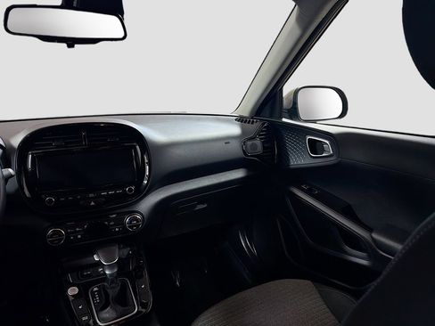 Used 2020 Kia Soul EX FWD image 24