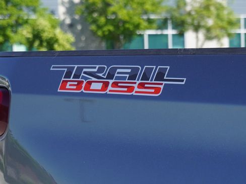 Used 2019 Chevrolet Silverado 1500 Custom Trail Boss w/ Custom Convenience Package image 13